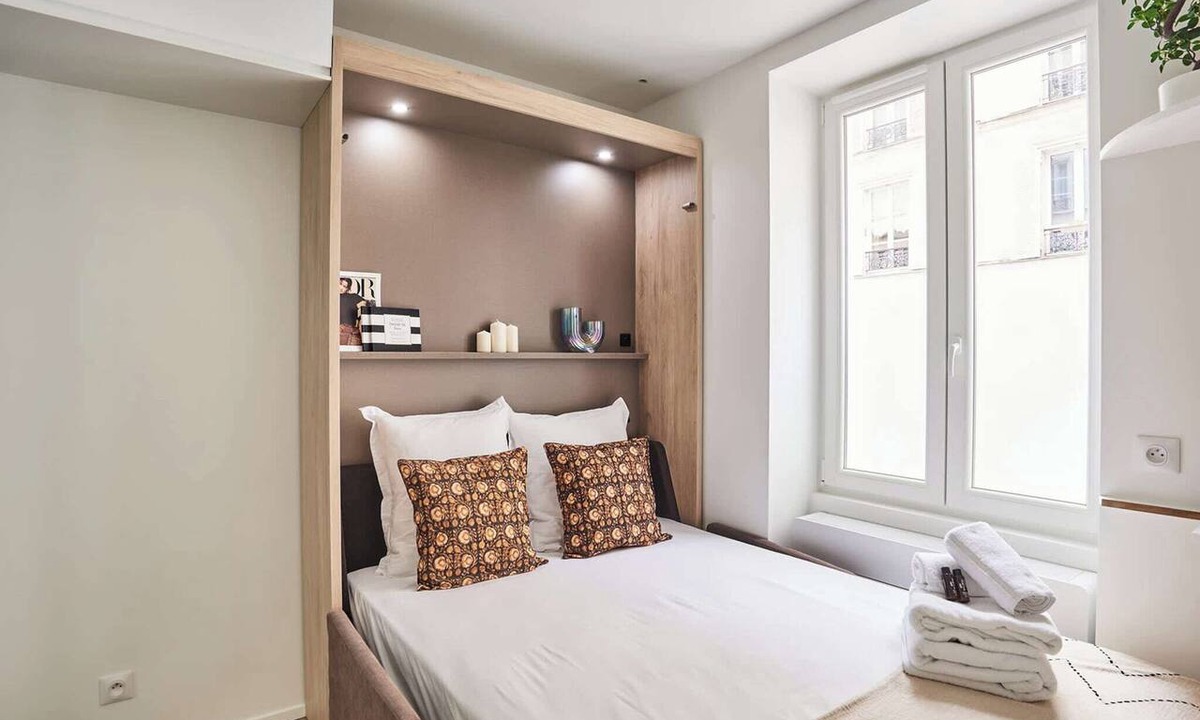 Faubourg Saint-Germain Apartment | Superb AC studio Eiffel Tower/Champ de Mars