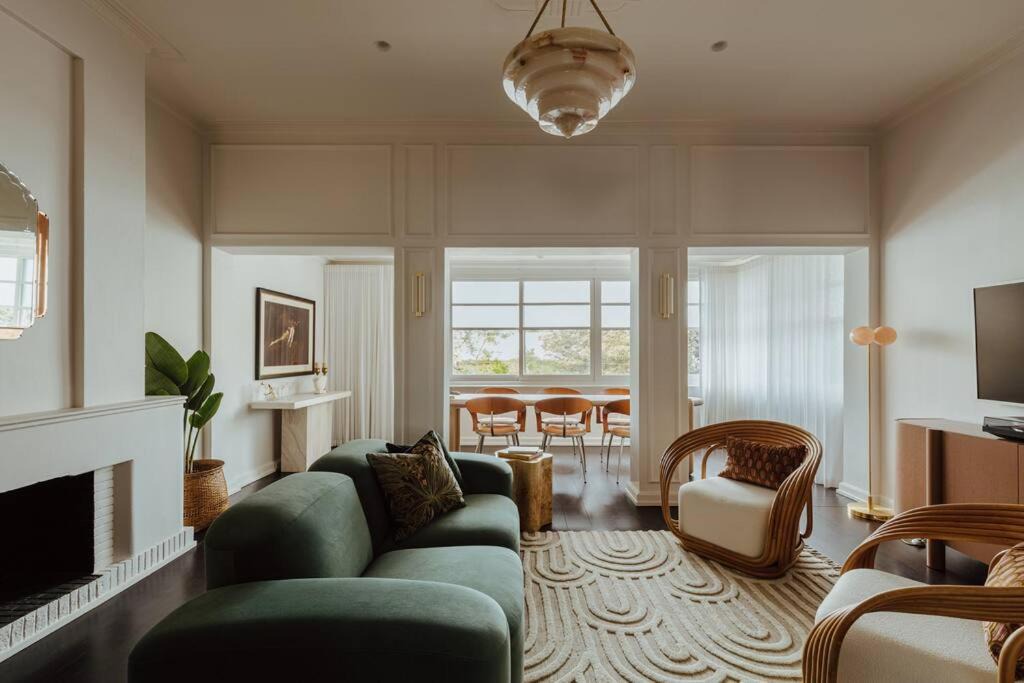 Glenelg South Apartment | Tender is the Stay - Curated Luxury by the Beach