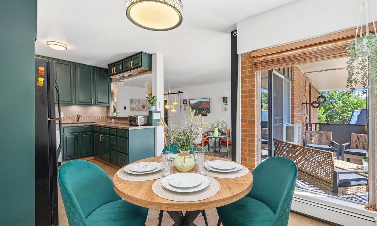 University Park Apartment | The Aviary Near CSU | Pool, Sauna, and Gym