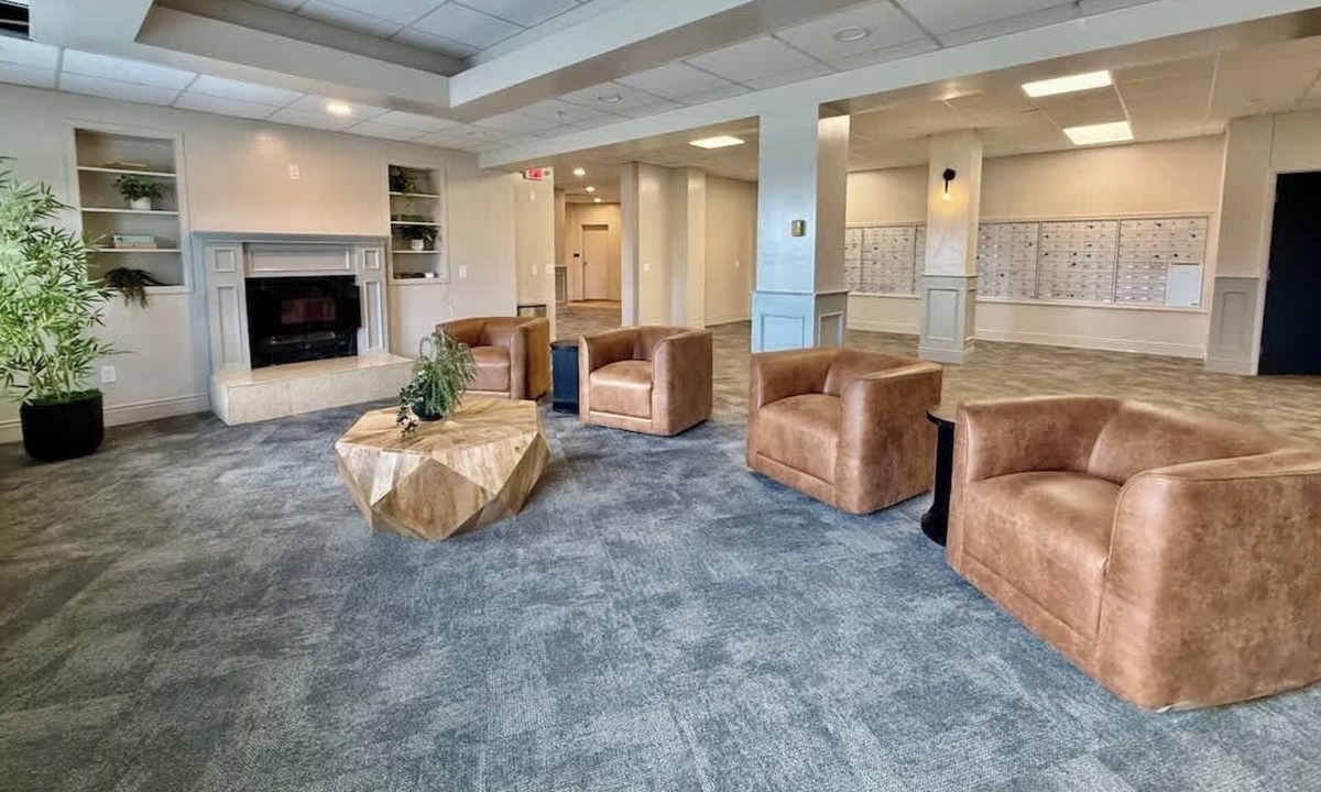 North Central Omaha Apartment | The Maple at Modern Heights