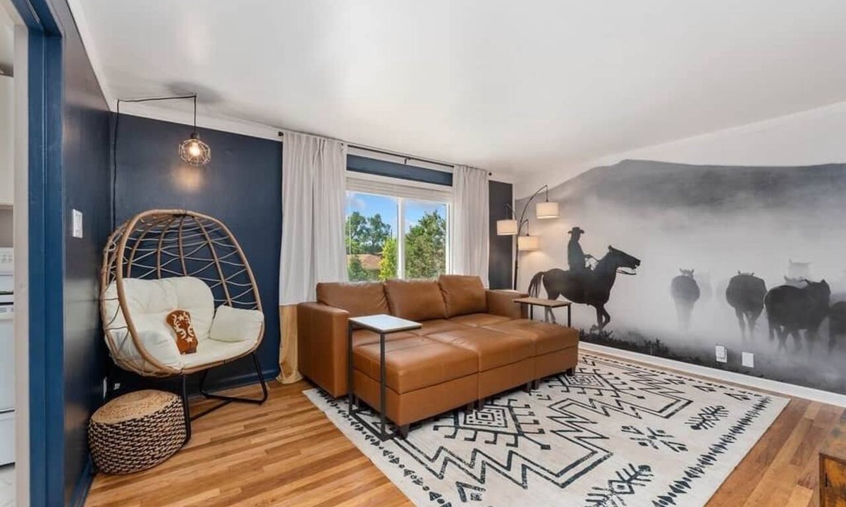 Cheyenne Apartment | The Wrangler Hideout