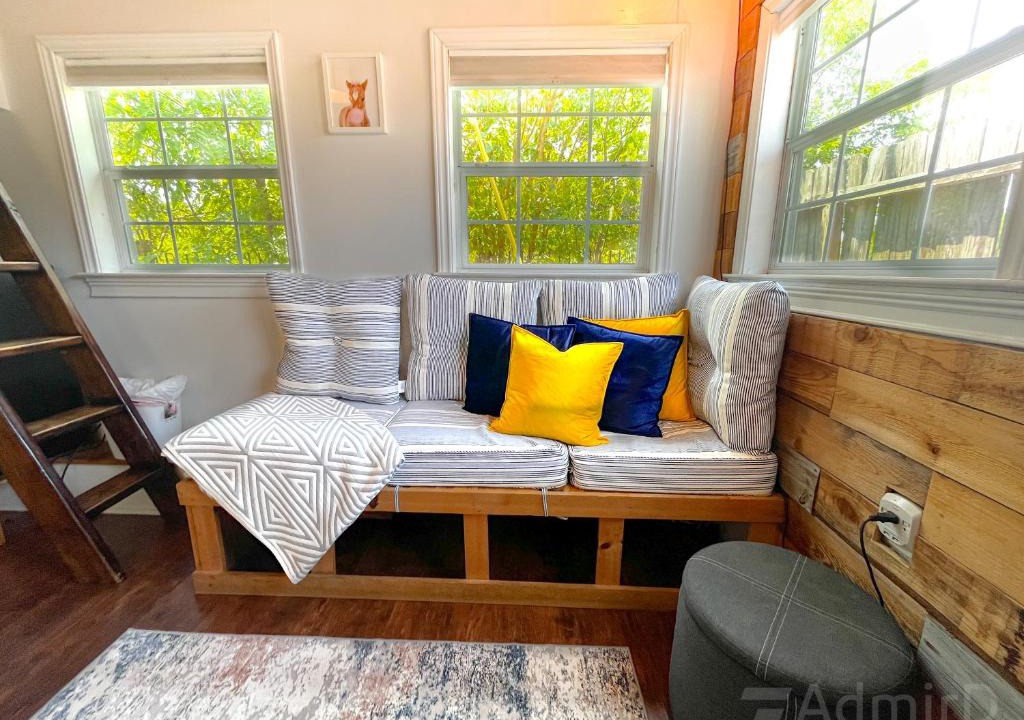 Midtown Apartment | Tiny House w/Backyard Chickens & Tesla for Rent*