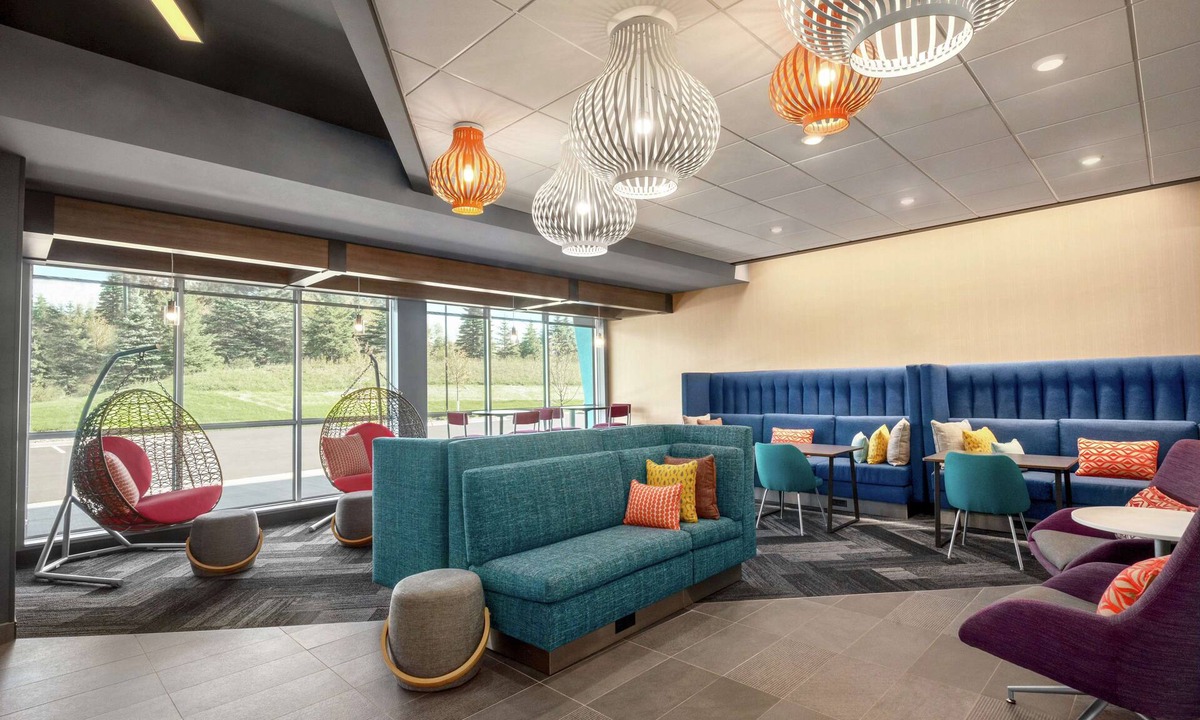 Duluth Hotel | Tru by Hilton Duluth Mall Area