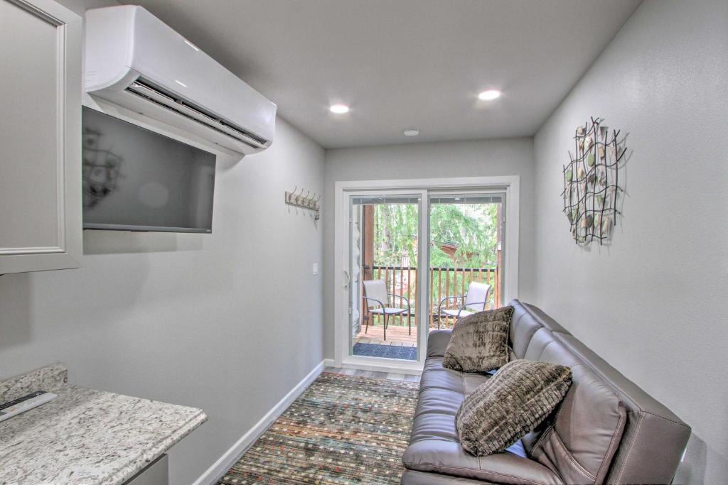 Pierce County Apartment | Unique Container Studio w/Deck & Fire Pit!