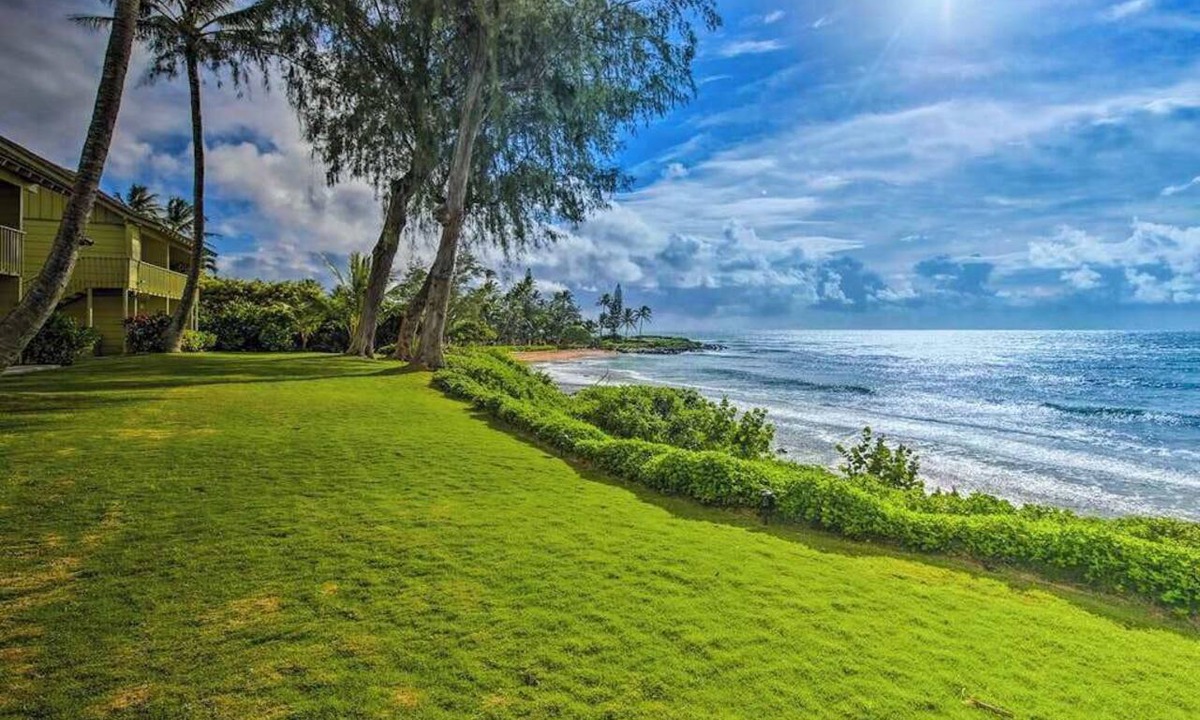 Wailua Condo | Upper-Floor Kapaa Studio with Water Views & Private Balcony