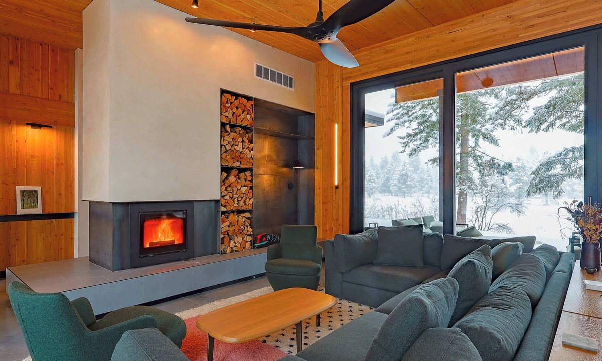 Mazama House | Ursa Minor – Spacious 4BR Retreat near Mazama