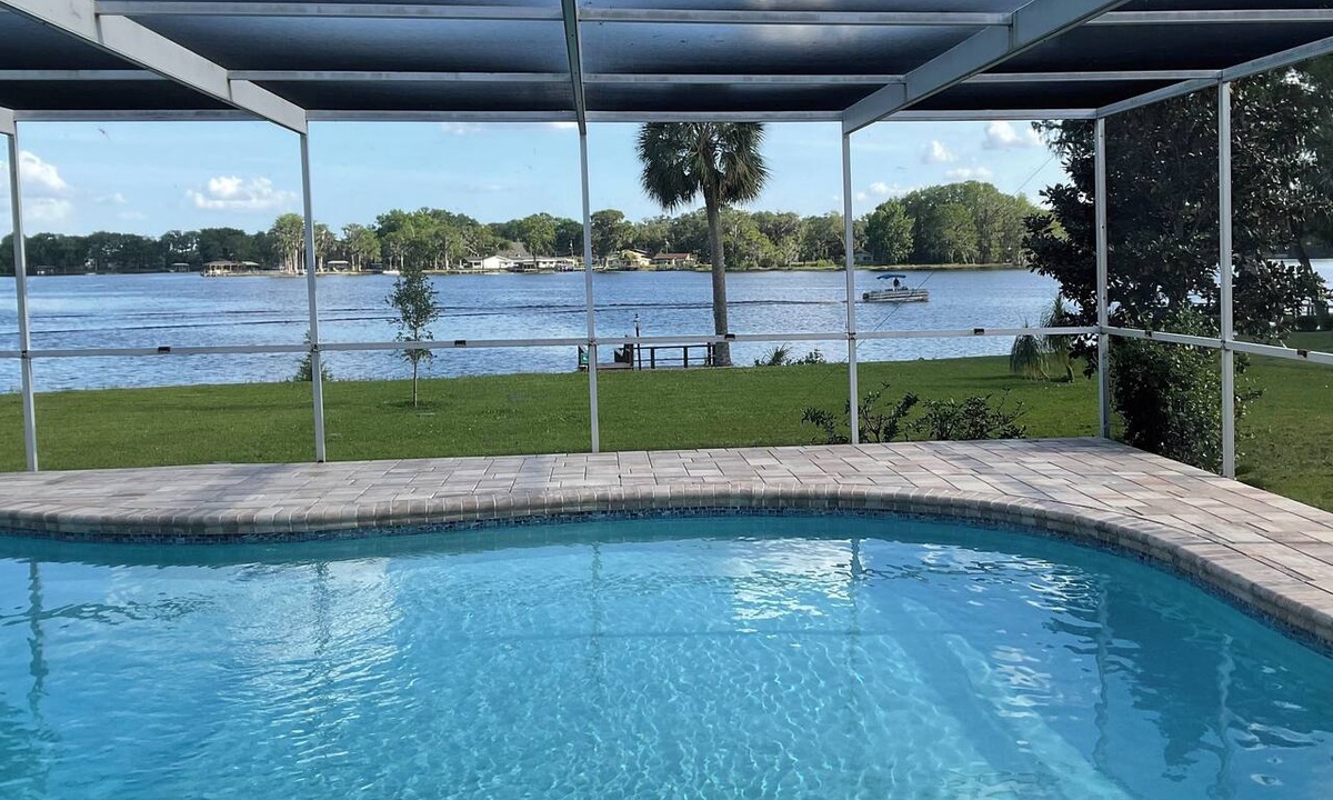 Floral City House | Waterfront 3 bedroom Pool home in Floral City- Serene & Private