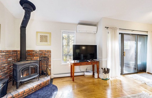 Quechee Condo | 102 m² Condo ∙ 2 bedrooms ∙ 4 guests