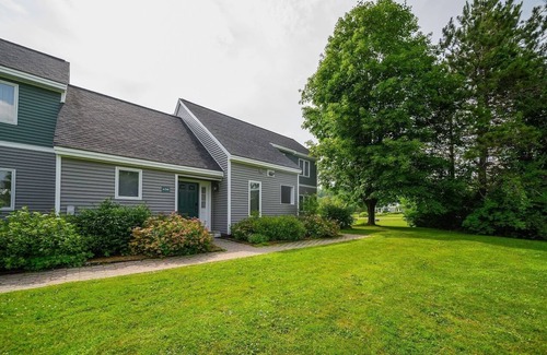 Stowe Area House | 3BR Stoweflake Townhouse with Resort Amenities