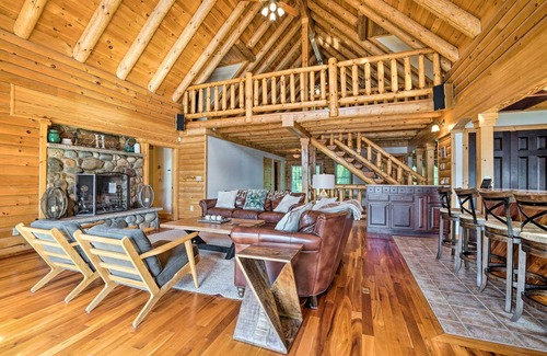 Poultney House | 422 m² House ∙ 5 bedrooms ∙ 8 guests