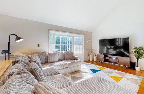 Clarendon House | 501 m² House ∙ 5 bedrooms ∙ 12 guests