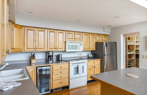 Quechee House | Mountainside Home, Great Views! - Birds Eye View