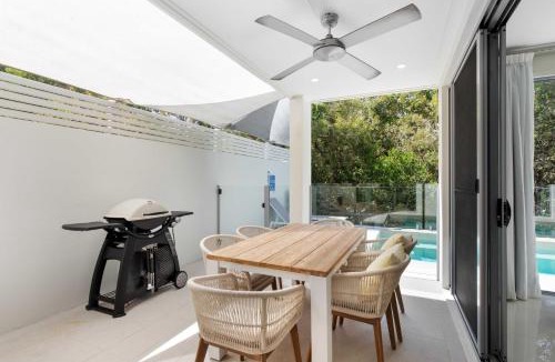 Mount Coolum House | 13 Wave Crescent