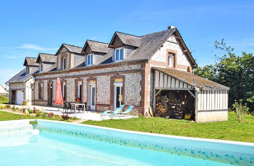 Therouldeville House | 2 bedroom accommodation in Therouuldeville