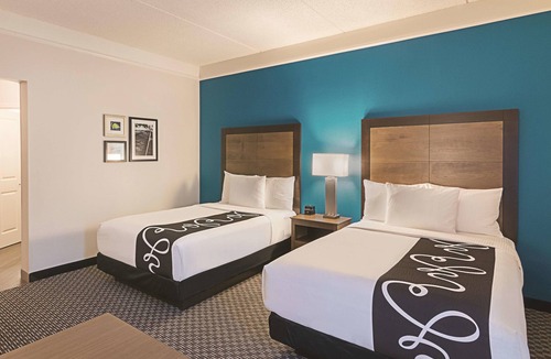 Orlando Hotel | 2 Comfortable Double Beds, La Quinta Inn & Suites, Pet-Friendly, near Universal