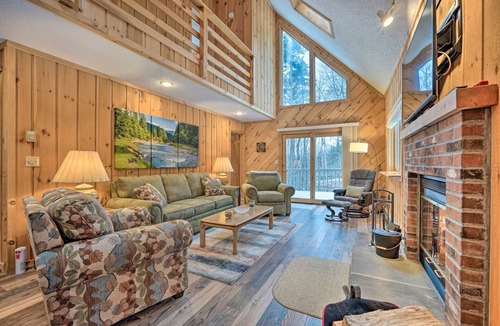 West Dover House | 222 m² House ∙ 3 bedrooms ∙ 8 guests