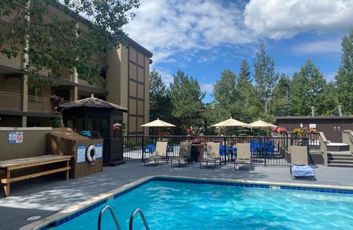 Vail Apartment | 2B Terrace next to creek Unbeatable location