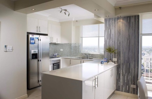 Burleigh Heads Apartment | 2nd Avenue Beachside Apartments
