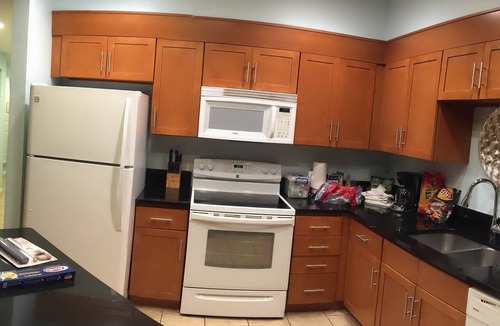 Terra Lago Condo | #4B7 4BR 3Bath Indio sleeps 8 Coachella/Stagecoach Pool AC Private Shuttle
