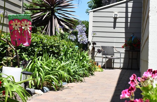 Leucadia Condo | 4th Row back -100 steps- from Relaxing OCEAN VIEW Deck/Stair Access to Shoreline