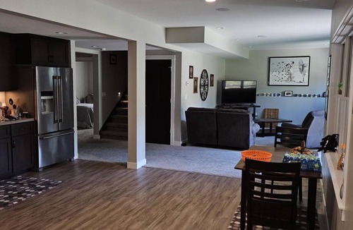 Onalaska House | A Spacious Homey Place To Be/Shared property with Owner .