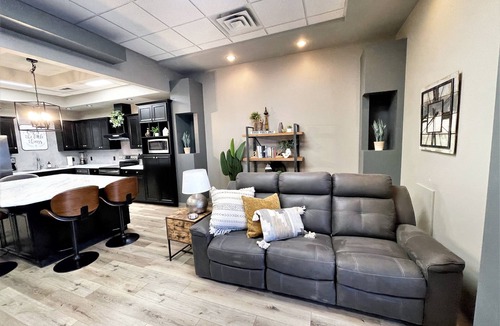 Mitchell Condo | Adorable 7 bedroom place