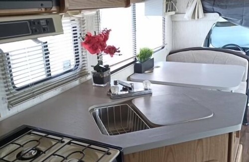 Southwest Meade RV Rental | Adventure Awaits! Spacious Camper, Off-Grid Experience