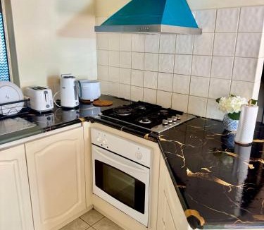 Victoria Park House | Affordable accommodation