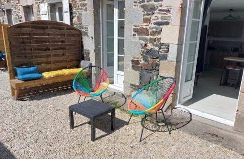 Binic Apartment | Appart 2, Charmant Plain pied, 200m du port