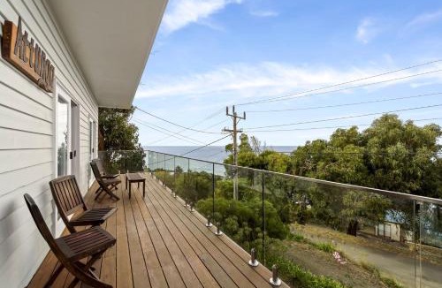 Wye River House | Attunga