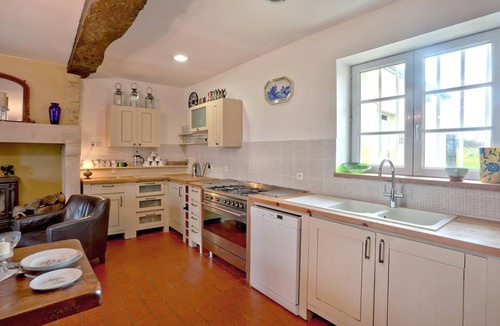 Appeville House | Awesome home in Appeville with WiFi