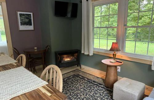 St. Albans Historic District Hotel | Back Inn Time