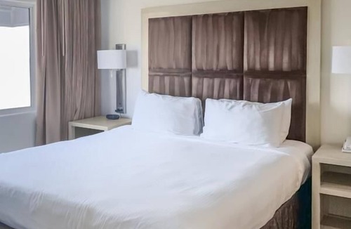 Capistrano Beach Resort | Beach Fun, 3 Modern Units, Pool, Parking, Game room!