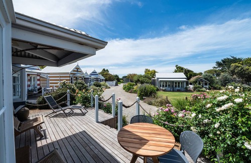 Middleton Apartment | Beach Huts Middleton