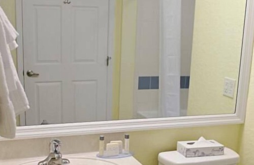 Bostroms Resort | Beach is Calling! 2 Serene Units, Surfing, Pool, Close to Daytona 500 Experience