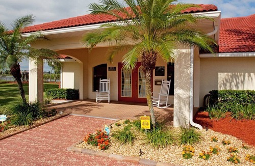 Sebring Apartment | Beautiful 1 bedroom unit at resort, sleeps 4