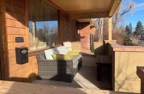 Newlands House | Beautiful 2-bedroom house with AC in quiet North Boulder