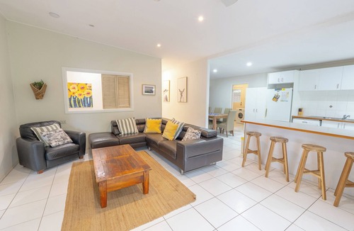 Amity Point House | Belles on Ballow - Main Lodge