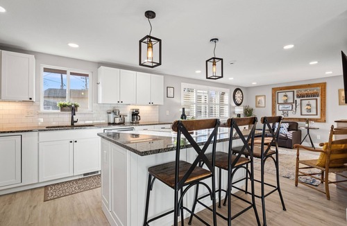 Berthoud House | Berthoud Basecamp | Private Hot Tub & Backyard Oasis