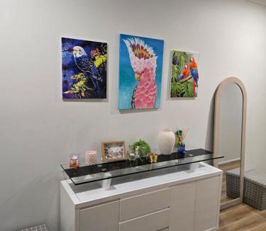 Berwick House | Berwick Modern Private Room- The Centre to Everything Close By