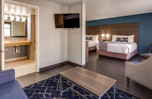 Champaign Hotel | Best Western Plus Champaign/Urbana Inn