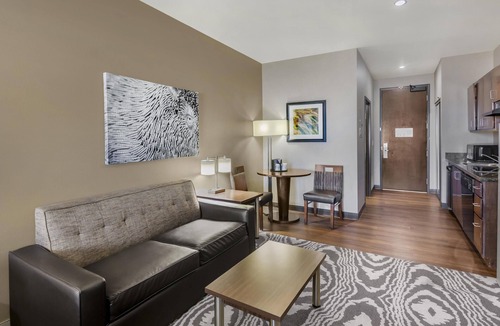 Williston Hotel | Best Western Plus Williston Hotel & Suites