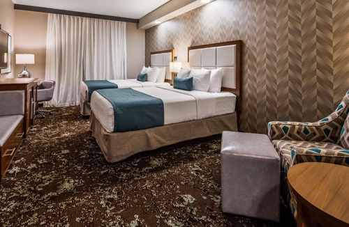 Ankeny Hotel | Best Western Premier Des Moines-Ankeny Hotel