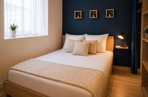 Rive Droite Apartment | Blue-cozy