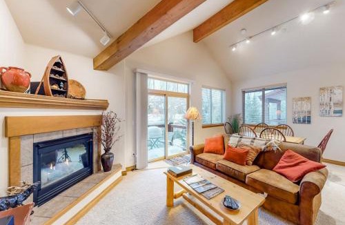 Willow Grove Apartment | Blue River Townhome Unit D6