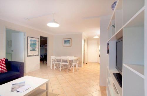 Blueys Beach Villa | Blueys Beach Villa Manyana 24