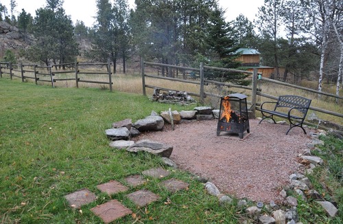 Custer Cabin | Borders National Forest/Sleeps 8-Close to Town/Privacy Yes!