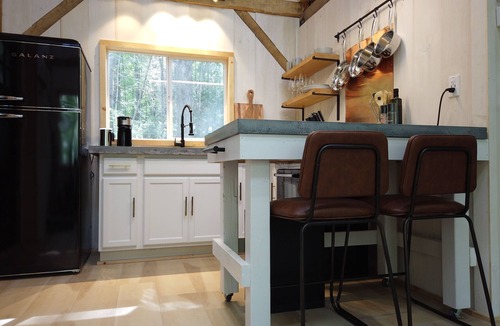 Stratton and Bromley Ski Areas Cabin | Brand New Luxury “Tiny” House, Immersed In Nature