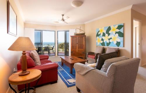 Yamba Apartment | Breakers 1- Unit 10- Stone Real Estate Yamba