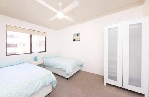 Forster Apartment | Breakers 11